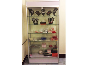 Model jewelry display cabinet-8